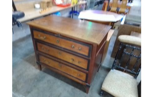 COMMODE ANCIENNE 3 TIROIRS BOIS MASSIF