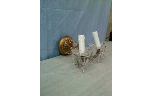 WANDLAMPE 2-LEUCHT. GOLDFARBEN VERZIERT