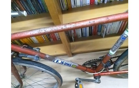 VELO ENFANT DE COURSE LEJEUNE EN L ETAT