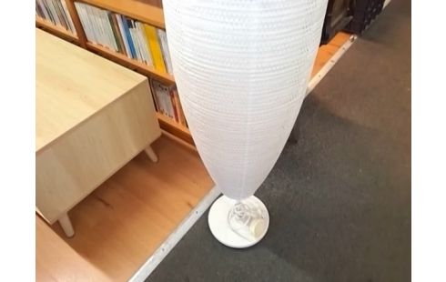 LAMPADAIRE PAPIER BLANC
