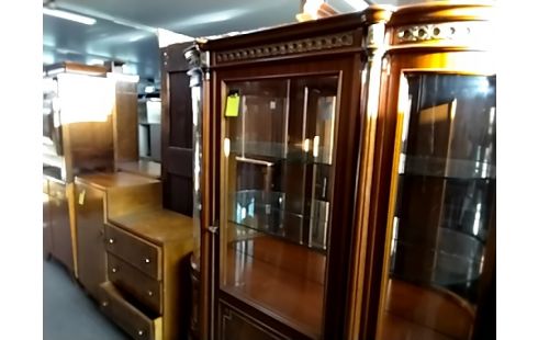 VITRINE STYLE ANGLAIS