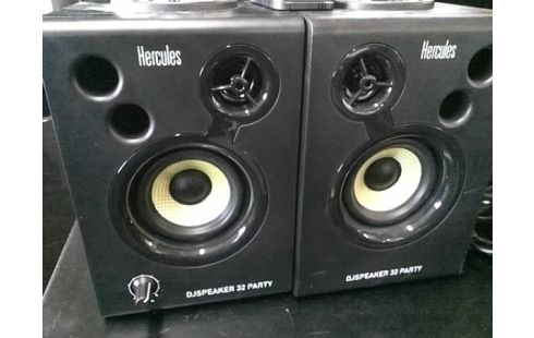 PAIRE D'ENCEINTES HERCULES AVEC TELECOMMANDE