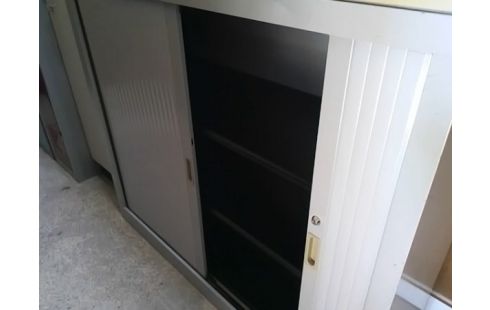 MEUBLE BAS METALLIQUE (SANS CLEF)