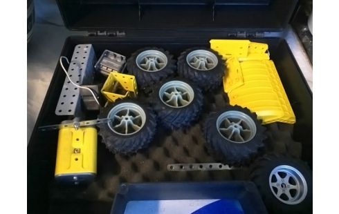 MECCANO PELLETEUSE AVEC CAISSE