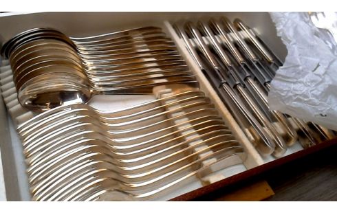 CUBIERTO PLATEADO ART DECO