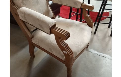 FAUTEUIL VOLTAIRE