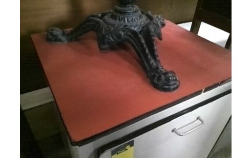 MEUBLE 1T 1P FORMICA