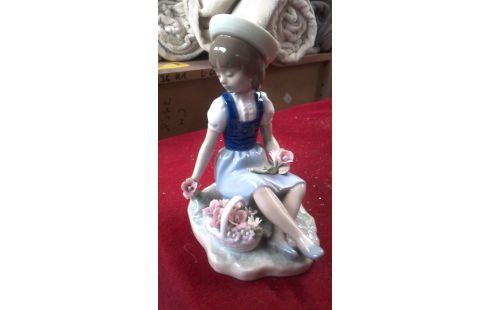 ESTATUÍLLA, , FLORERO