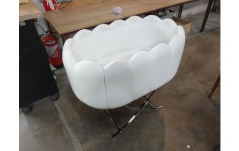 BERCEAU BEBE TYPE COQUILLE D'OEUF