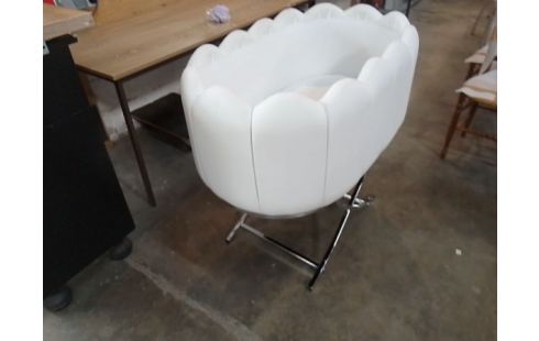 BERCEAU BEBE TYPE COQUILLE D'OEUF