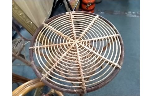 TABLE D'appoint rotin