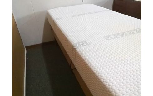 LIT ELECTRIQUE 80X200 AVEC MATELAS (AVEC TELECOMMANDE)