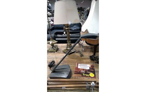 BUREAULAMP