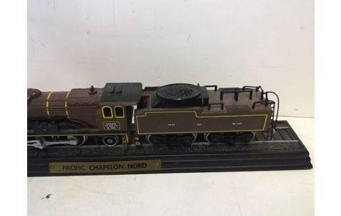 TRAIN PACIFIC CHAPELON NORD