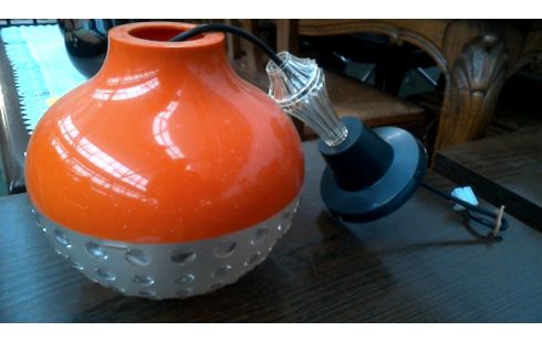 LÁMPARA DE TECHO AÑADA NARANJA SIN AZOGUE PVC