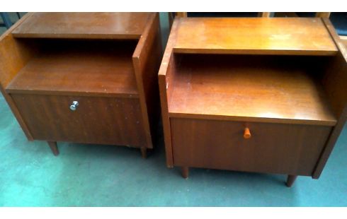 NACHTKASTJE VINTAGE KLAPBLAD PER STUK