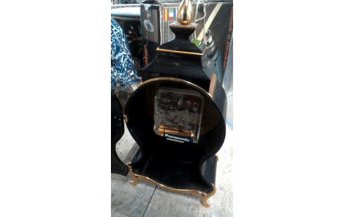 UHR AKKUBETRIEBEN SCHWARZ MET OR