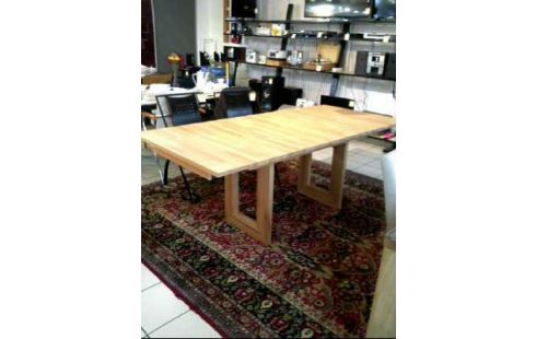 TISCH HOLZ BUCHE HELL 2-BEINE AUSKL.BAR