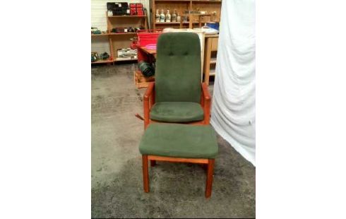 SESSEL MIT HOCKER TEAK VERST.BAR GRÜN