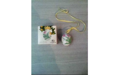 EI PORZELLAN FLORAL +BOX <HUTSCHENR.>