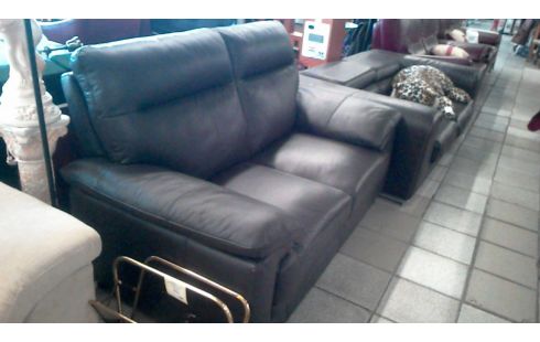 SOFA LEDER