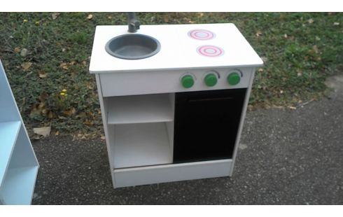 FORNUIS, , KINDERSERVIES IN DE STAAT