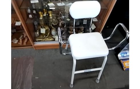FAUTEUIL DOUCHE