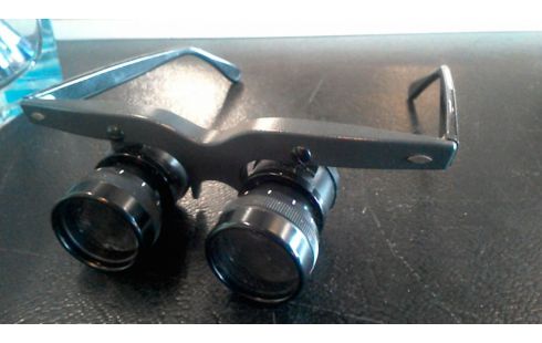 LUNETTE DE CHIRURGIEN