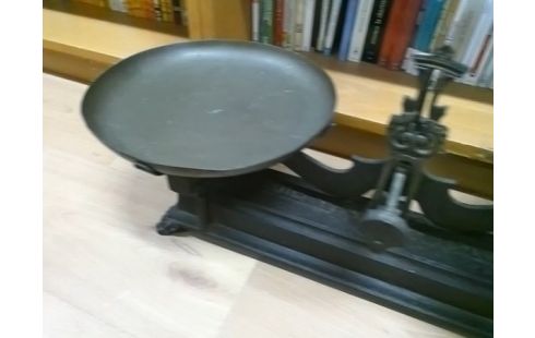 BALANCE AVEC 2 PLATEAUX