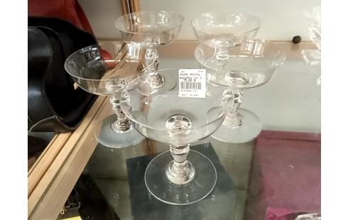 COUPE CRISTAL BACCARAT LOT 5