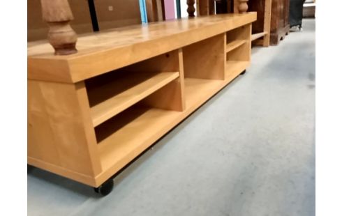 MEUBLE TV STRAT A ROULETTES