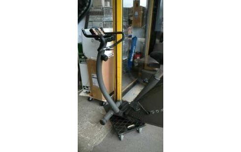 VELO D'APPARTEMENT DOMYOS