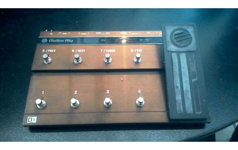PEDALIER POUR GUITARE GUITAR RIG KONTROL 3 EN L'ETAT