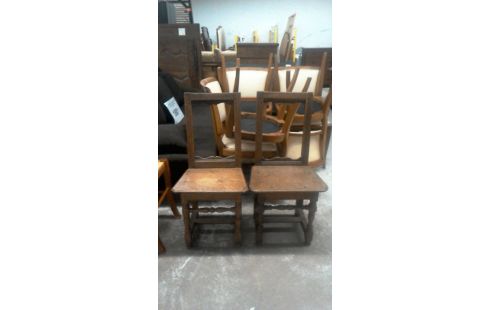 CHAISE ANCIENNE