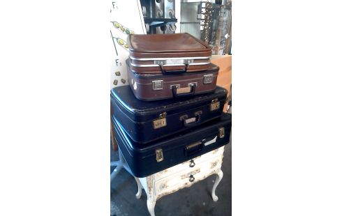 ÜBERSEEKOFFER 1 IM VINTAGE-STIL