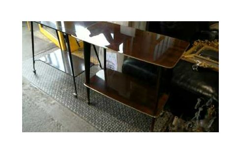 DESSERTE A ROULETTES