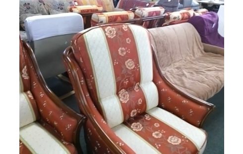 CANAPE 2P AVEC 2 FAUTEUILS