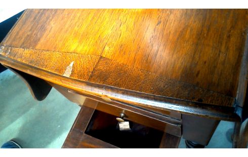 BEISTELLMÖBEL ENGLISCH 2 SCHUBLADEN