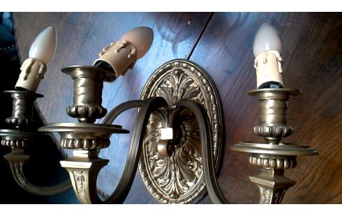 APLIQUE DE PARED BRONCE RAMA