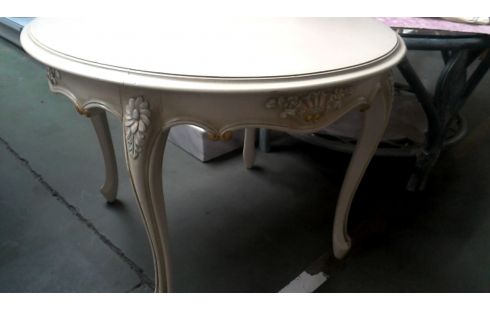 TABLE DE SALON ROND ECRU STYLE LOUIS XIV
