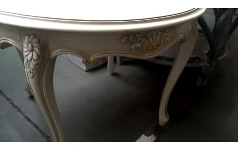 TABLE DE SALON ROND ECRU STYLE LOUIS XIV