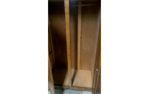 KLEIDERSCHRANK 1 BRETONISCH 3 TÜREN