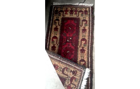 TAPIJT HANDGEKNOOPT KLEIN BORDEAUX BRUIN