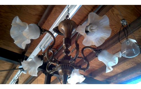 LÁMPARA DE TECHO RAMA BRONCE ESTERA HIELO