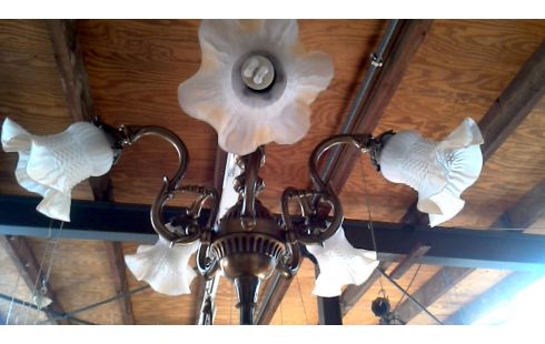 LÁMPARA DE TECHO RAMA BRONCE ESTERA HIELO