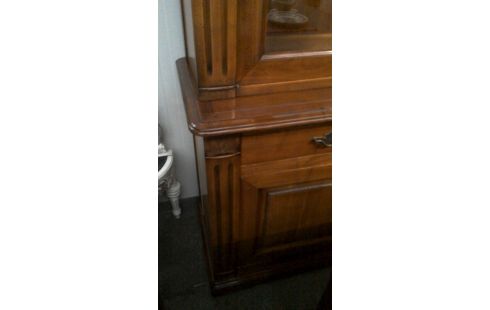 ESCAPARATE, , MUEBLE BAJO. CEREZO SILVESTRE 2 CUERPOS