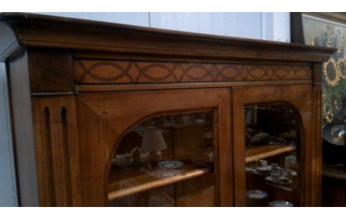 ESCAPARATE, , MUEBLE BAJO. CEREZO SILVESTRE 2 CUERPOS