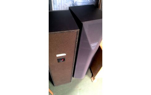 LUIDSPREKER LOT VAN 2