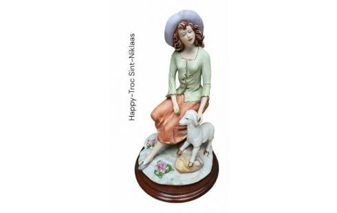 STATUE CAPO DI MONTE FILLE MET