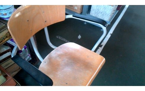 BÜROSTUHL IM VINTAGE-STIL